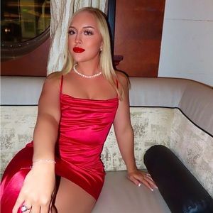 Meet your Posher, Gwendolyn